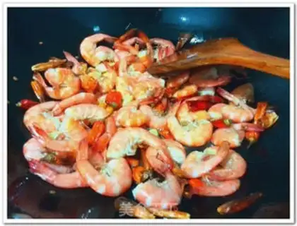 Make Spicy shrimp step 2