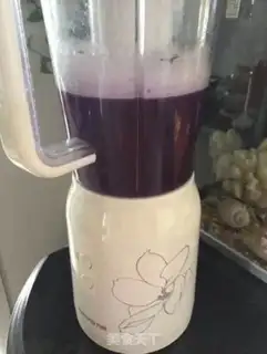 Make Yogurt lilies step 6