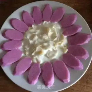 Make Yogurt lilies step 9