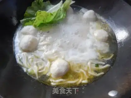 Make Fishball noodles step 7
