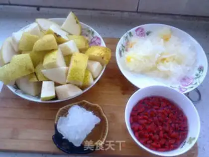 Make Pear soup step 0