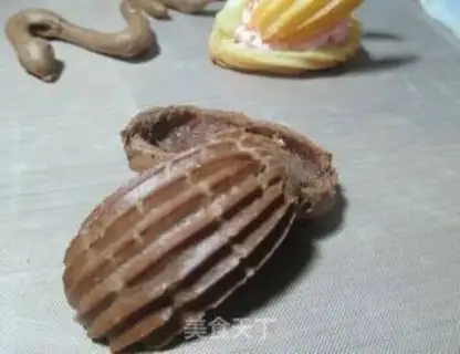 Make Swan puff step 16