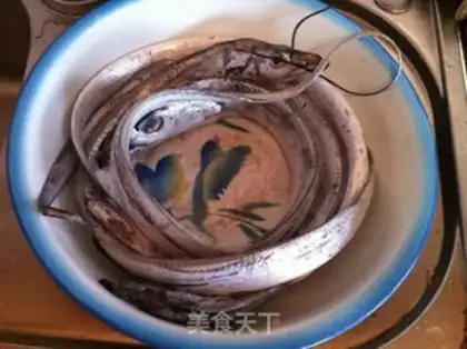Make Dried fish step 0