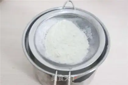 Make Montblanc Chestcake roll step 2