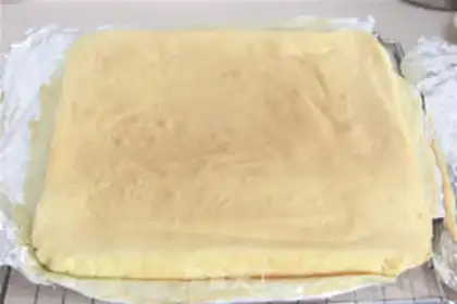 Make Montblanc Chestcake roll step 8