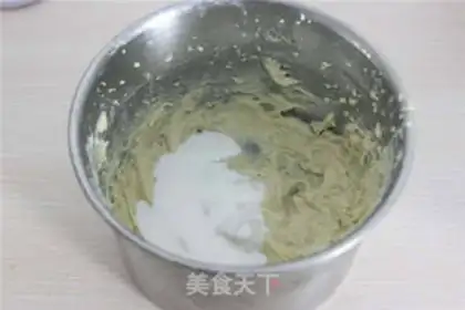 Make Montblanc Chestcake roll step 16