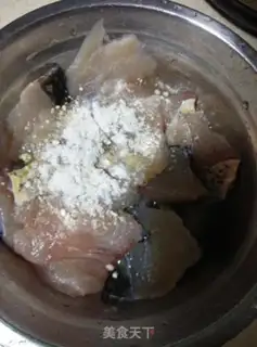 Make Fish porridge step 1