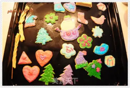Make Christmas cookies step 21