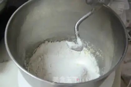 Make Blueberry bread step 1