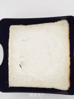Make Sweet panda sandwich step 1