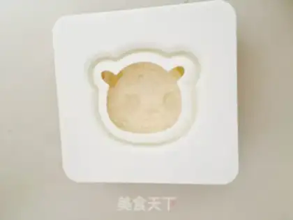 Make Sweet panda sandwich step 5