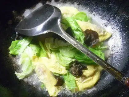 Make Black-muck cabbage step 4