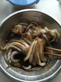 Make Roasted squid step 1