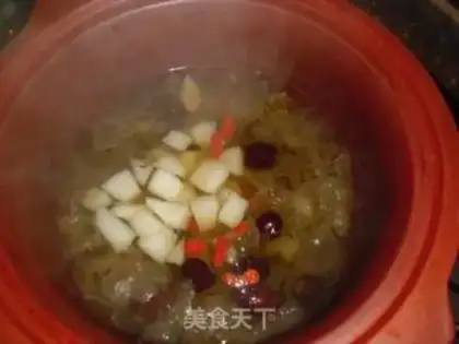 Make The silver spoon of lilies step 4