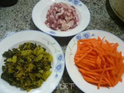 Make Sour carrots and gravy step 0