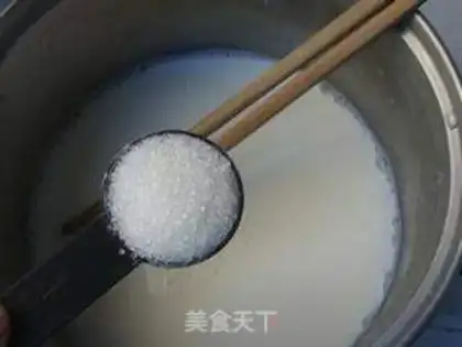Make Blueberry balls step 1