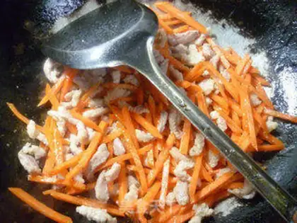 Make Sour carrots and gravy step 4