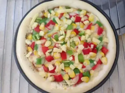 Make Garden bacon pizza step 14