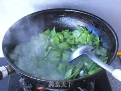 Make Pepper fried beans step 4