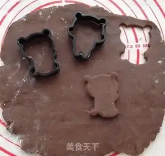 Make Panda cookies step 10