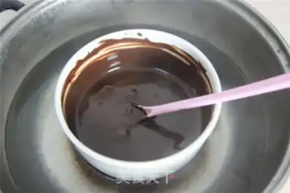 Make Christmas root cake step 13