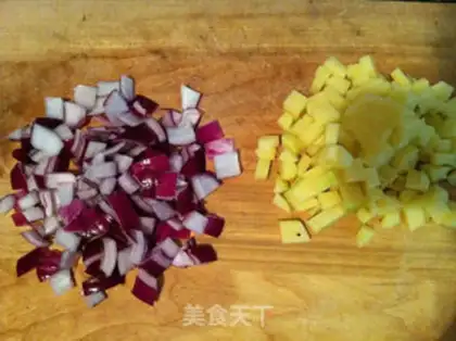 Make Cashewball fried rice step 1
