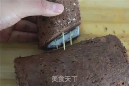 Make Christmas root cake step 16