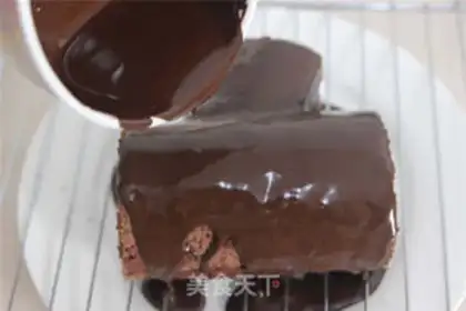 Make Christmas root cake step 17