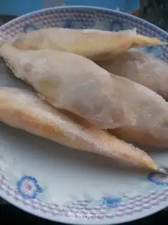 Make Dried yellow fish step 0