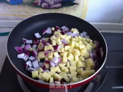 Make Cashewball fried rice step 4