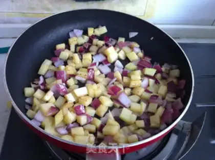 Make Cashewball fried rice step 5