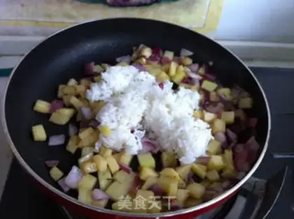 Make Cashewball fried rice step 6