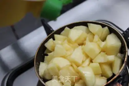 Make Quick-hand apple pie step 4