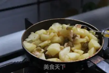 Make Quick-hand apple pie step 6