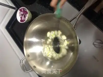 Make curry beef cover step 3