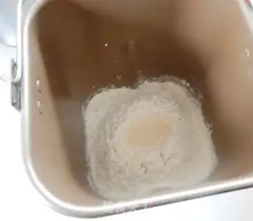 Make Light cream bread step 2
