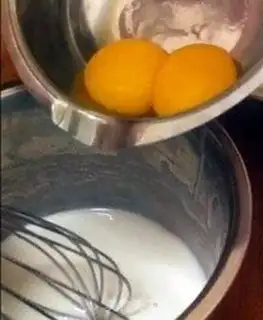 Make Chi Fung Cake step 1