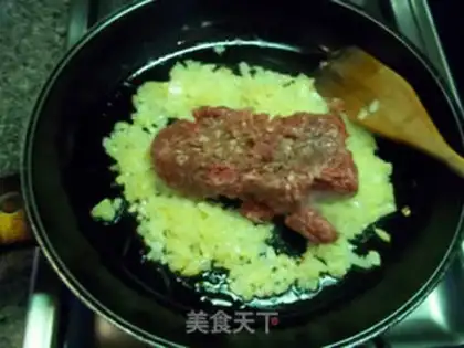 Make Fried beef cake step 3