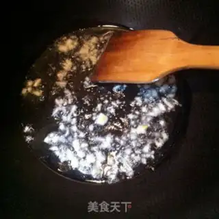 Make Chestnut fried rice step 2