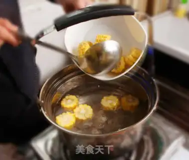 Make Tonguilla cornbone soup step 5