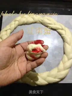 Make Christmas bread ring step 11