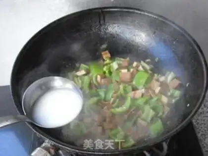 Make Pepper fried tofu step 4