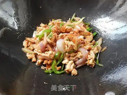 Make Onion fried chicken silk step 6