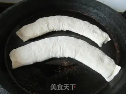 Make Carrot rolls step 12