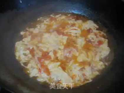 Make Tomato egg noodles step 5