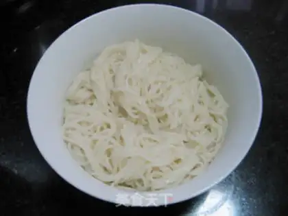 Make Tomato egg noodles step 6