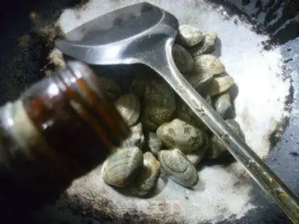Make Snack clams step 2
