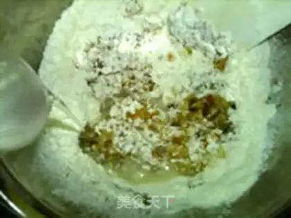 Make Red sugar muffins step 3