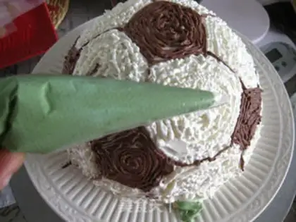 Make Football cake step 7
