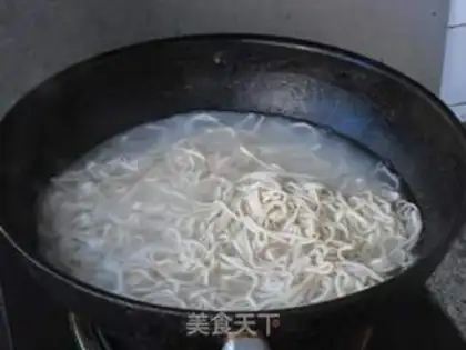 Make Squirty noodles step 1